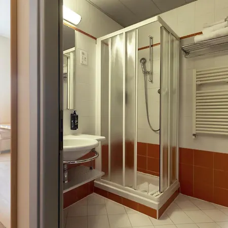 Hotiday Navigli 4* Milan